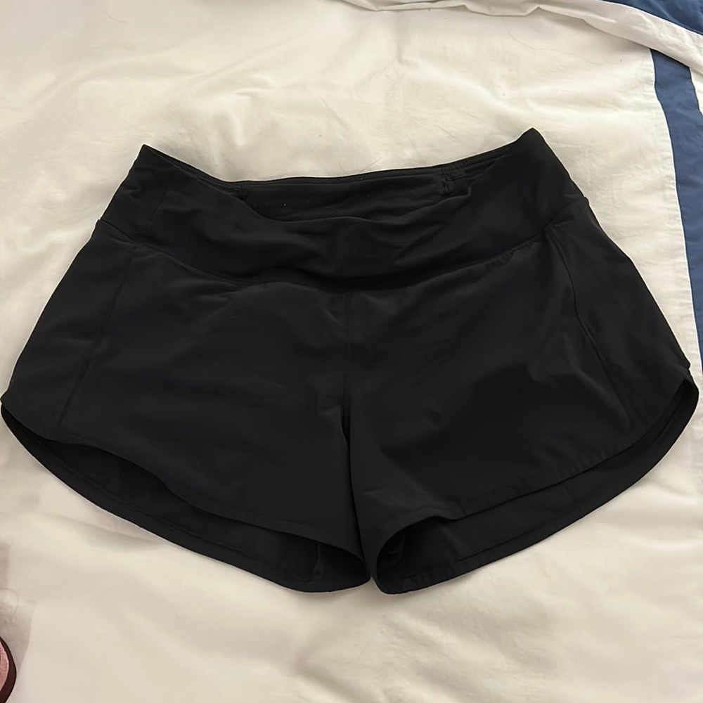 Womens Lululemon speed up shorts